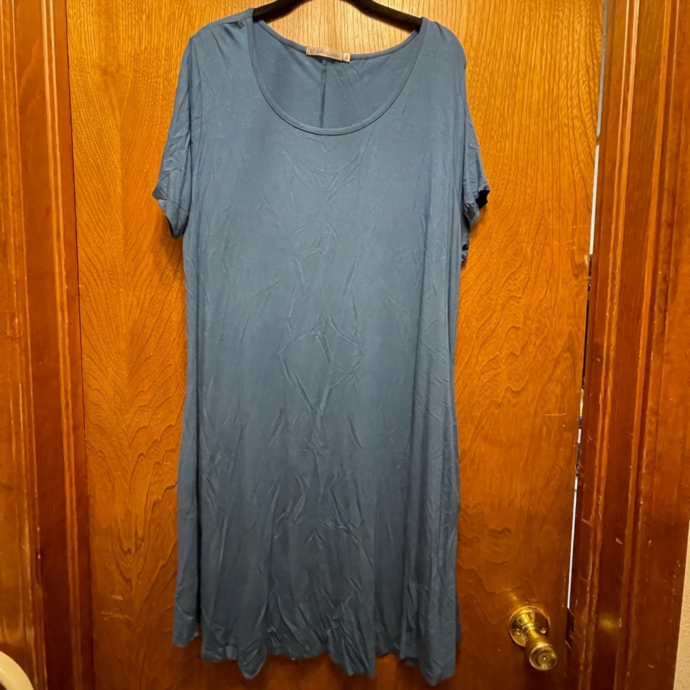 JollieLovin - Midi dress w/pockets - 3X - Dutch blue - like new